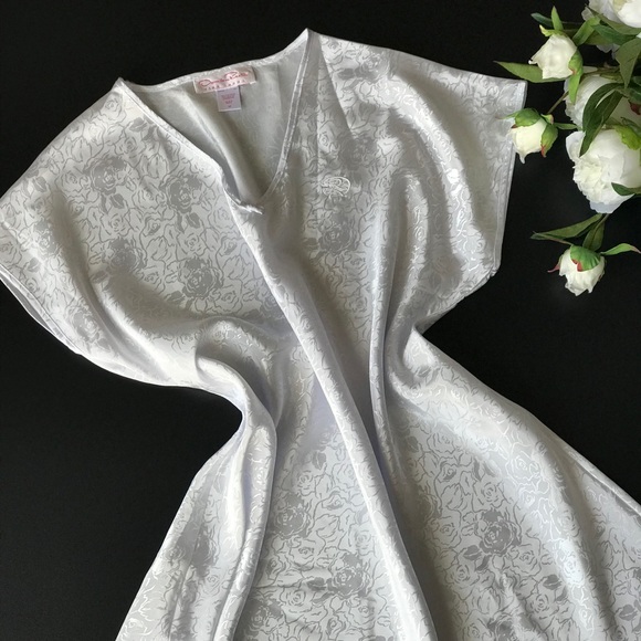 Oscar de la Renta Dresses & Skirts - Oscar De La Renta Dress